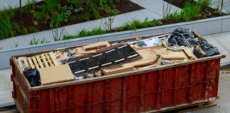 Jak wybrać ekologiczny kontener na gruz w Tychach i zadbać o środowisko podczas remontu michalina-forestodpady.pl - kontener na gruz tychy.jpg